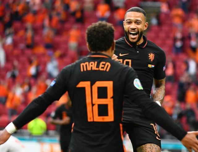 替补队员的 替补队员的